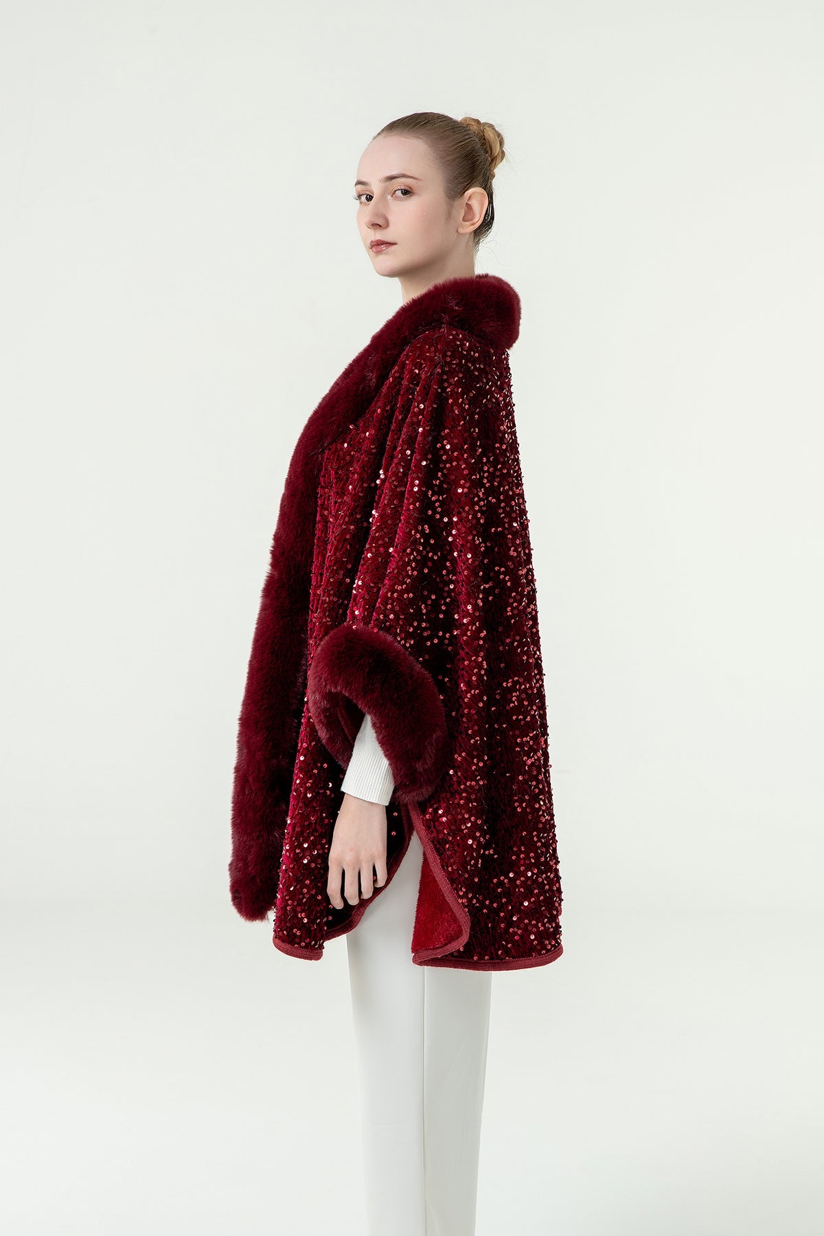 Scott Cashmere Women's Cape Exclusive Design - Red