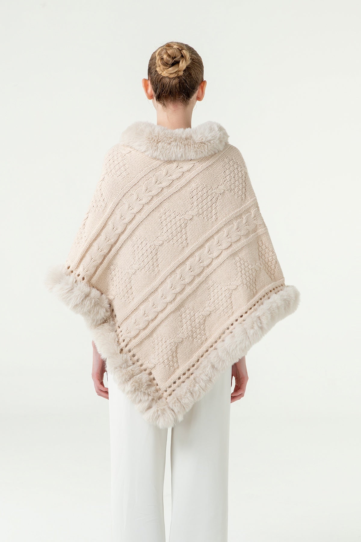 Scott Cashmere Women's Poncho Exclusive Design - Cream