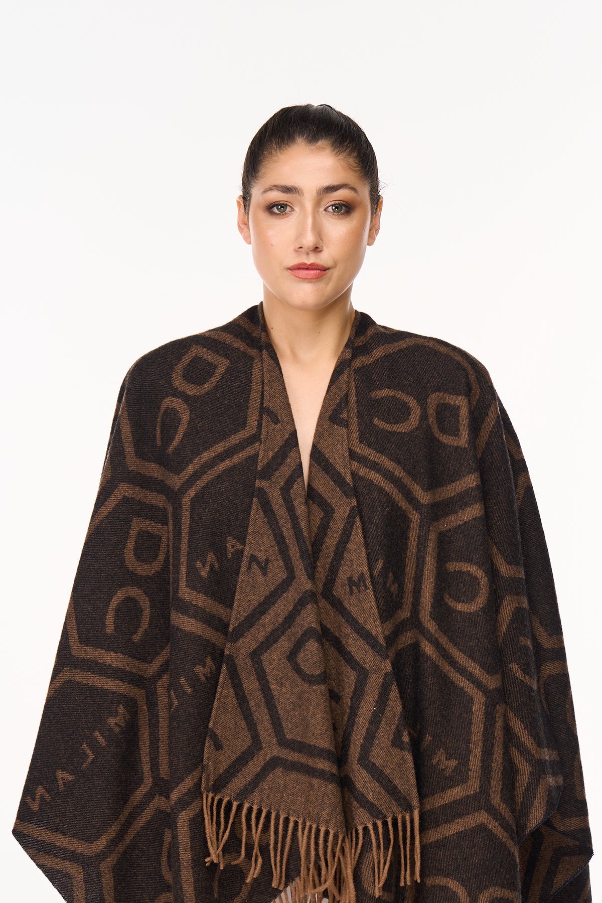 Cape DC Monogram Brown Poncho 100% Pure Lambswool