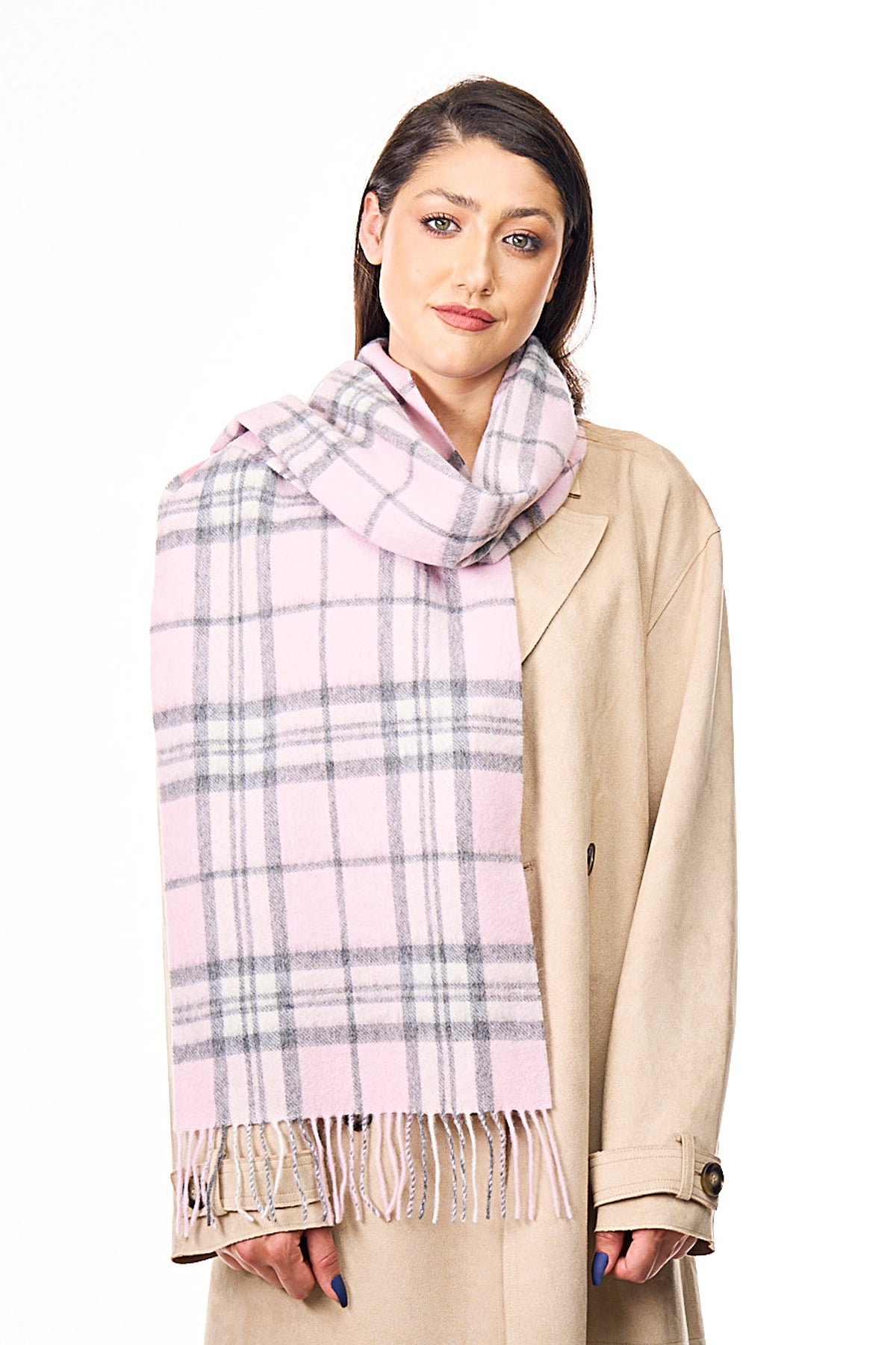 Scarf 100% Pure Lambs wool Scottish Design Pink